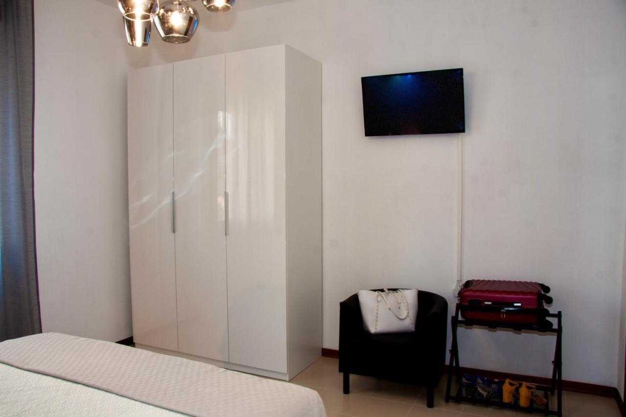 Residenza Palmina Apartman Rimini Kültér fotó