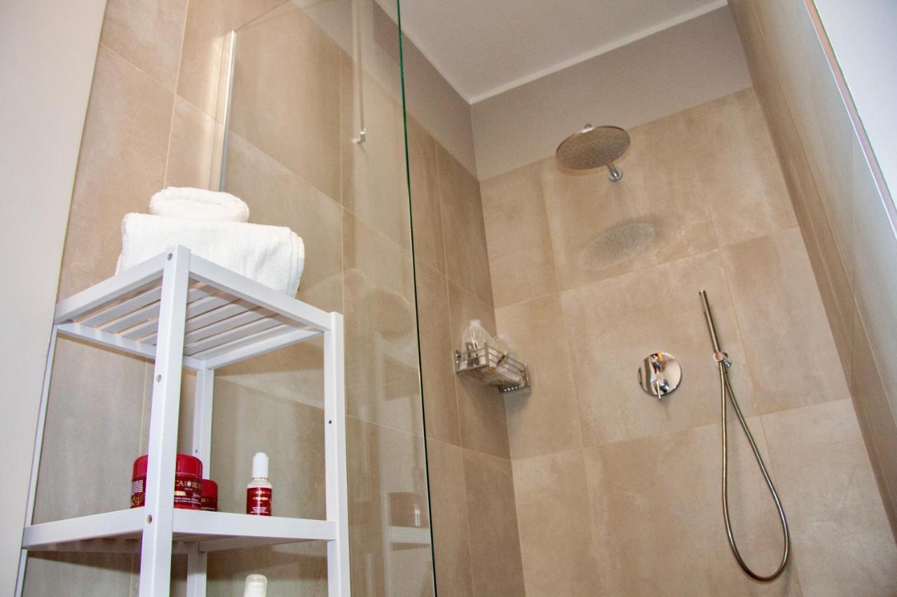 Residenza Palmina Apartman Rimini Kültér fotó